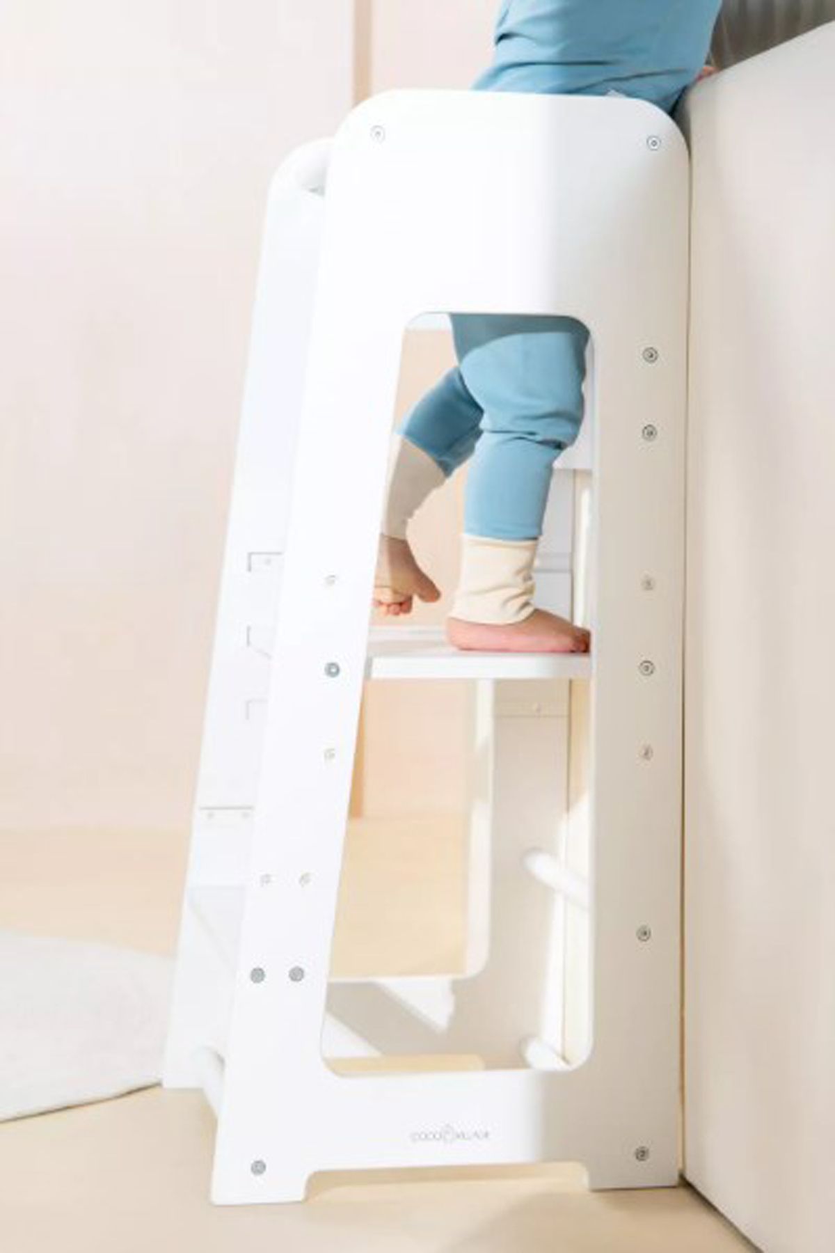 ÖĞRENME KULESİ - MONTESSORİ ÖĞRENME KULESİ - YÜKSEKLİK AYARLI - Mu103